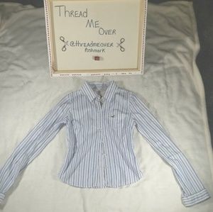Hollister button down long sleeve shirt (M)